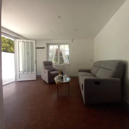 Villa Georges - Acces Direct Sentier De La Corniche Pour Cet *